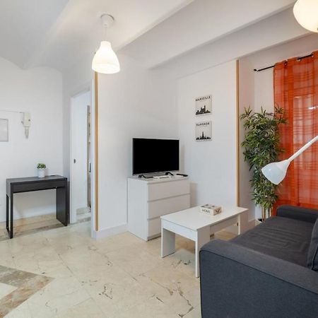 מדריד 2 Bedroom 1 Bathroom Furnished - Sol - Cozy Vintage - Mintystay מראה חיצוני תמונה