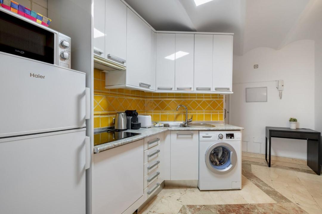 מדריד 2 Bedroom 1 Bathroom Furnished - Sol - Cozy Vintage - Mintystay מראה חיצוני תמונה